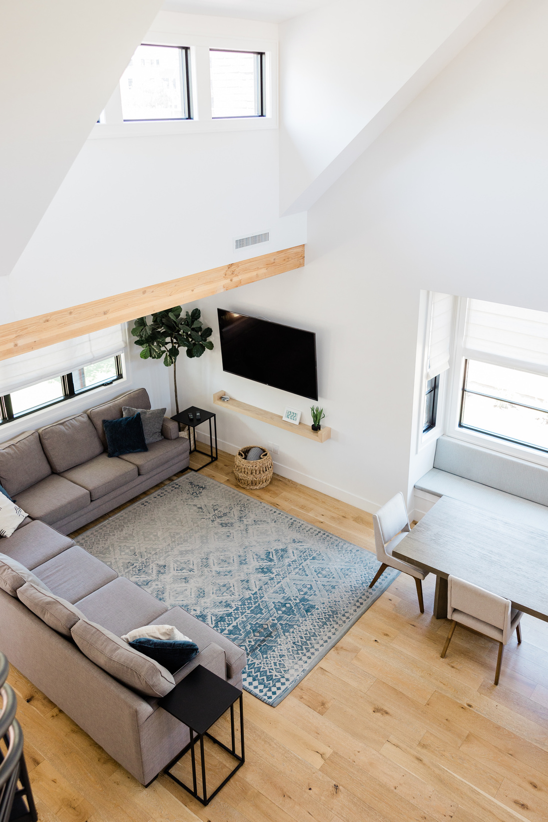 Modern Living Room Design